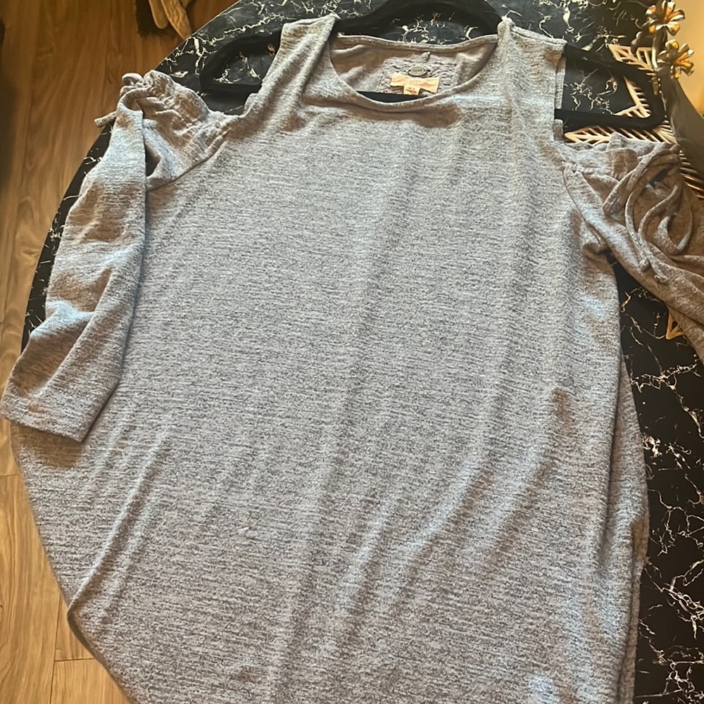 Cupio oversized shirt with shoulder cutouts